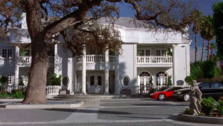 Illustration for article titled As if! A guide to 'Clueless' filming locations in LA